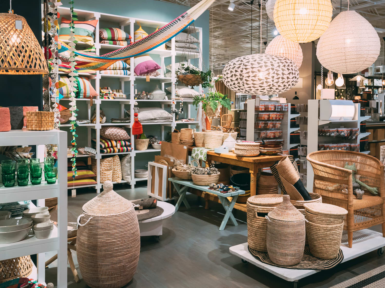 Home decor accessories shop online store